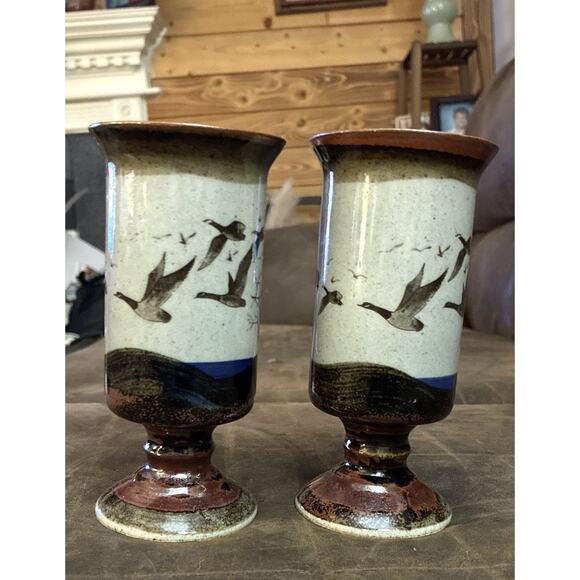 Two Vintage Otagiri Studio Pottery Footed Handle Geese Mugs - Picture 2 of 6